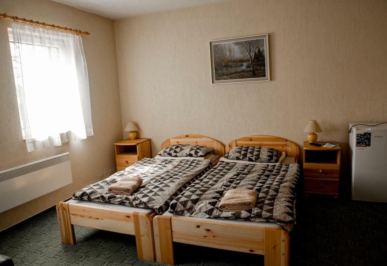 Berger Pince-vendégház, Hajósi pincék Esterno foto
